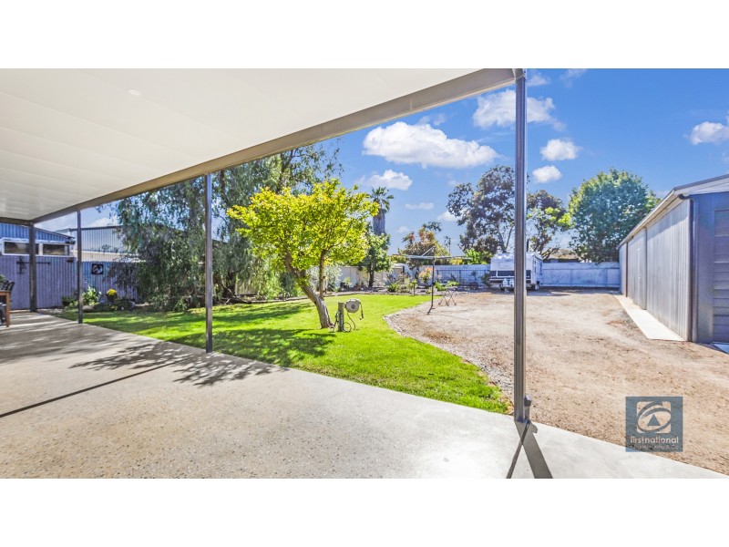 16 Barry Street, Echuca VIC 3564