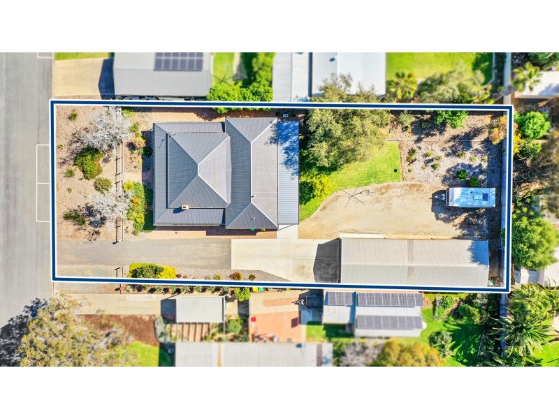 16 Barry Street, Echuca VIC 3564