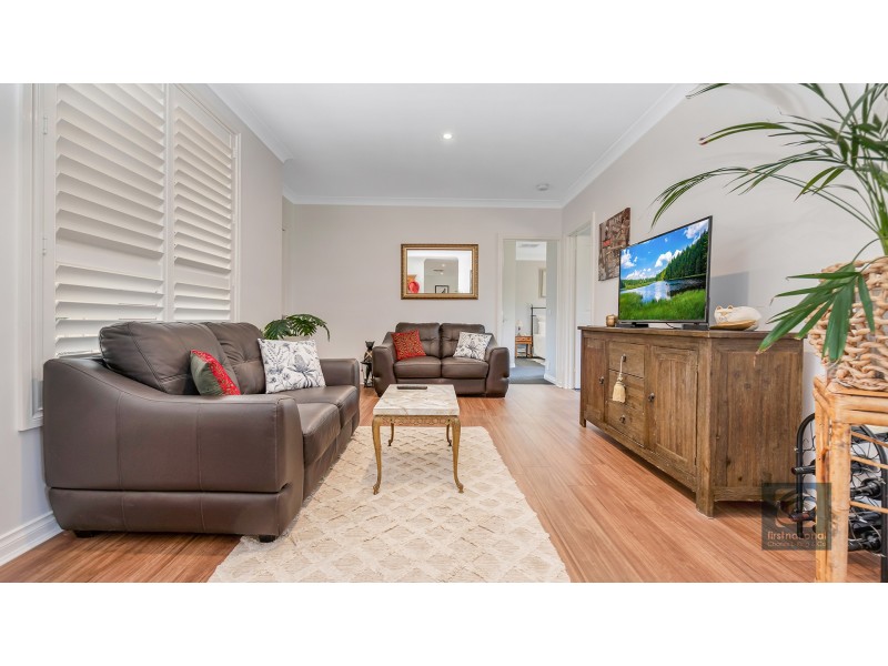 14 Kingfisher Drive West, Moama NSW 2731