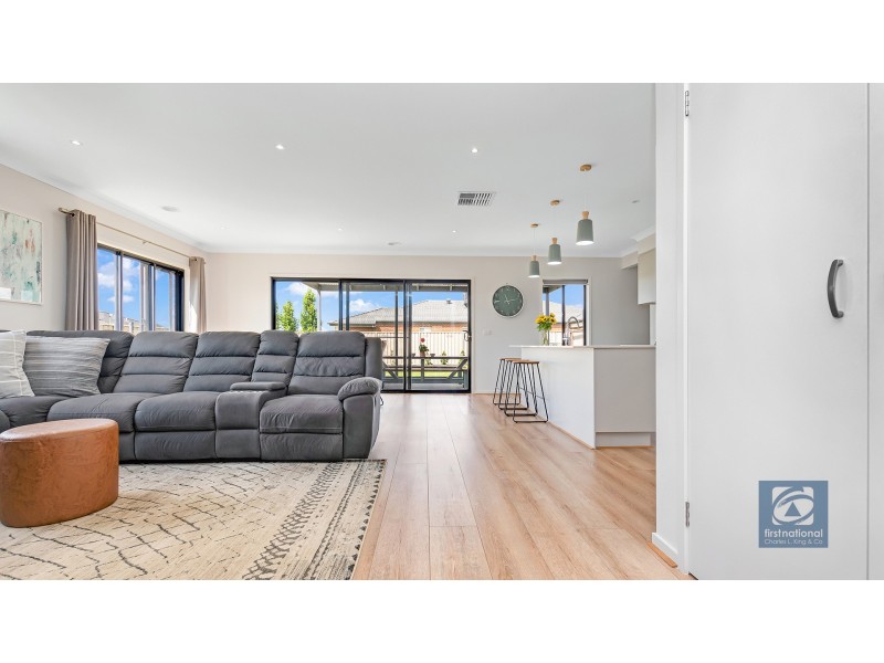 29 Wisteria Street, Echuca VIC 3564