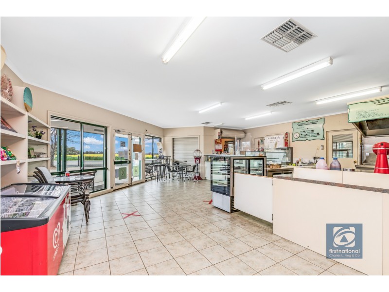 2 Sunrise Avenue, Moama NSW 2731