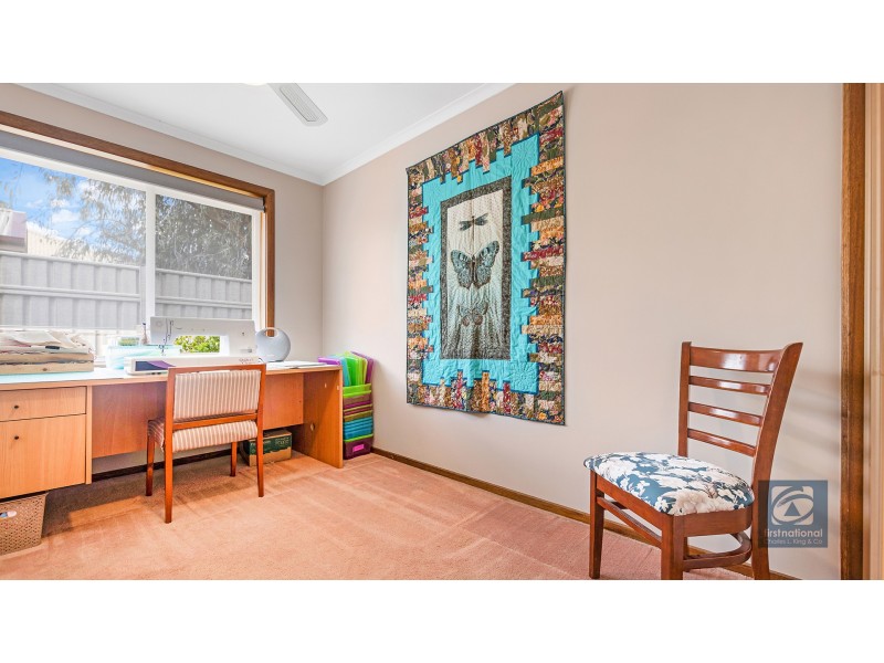 18 Kooyong Court, Echuca VIC 3564