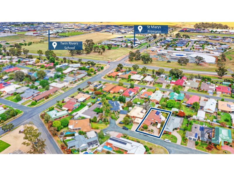 18 Kooyong Court, Echuca VIC 3564