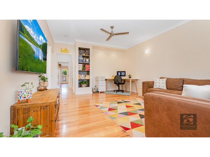 54 McKinlay Street, Echuca VIC 3564