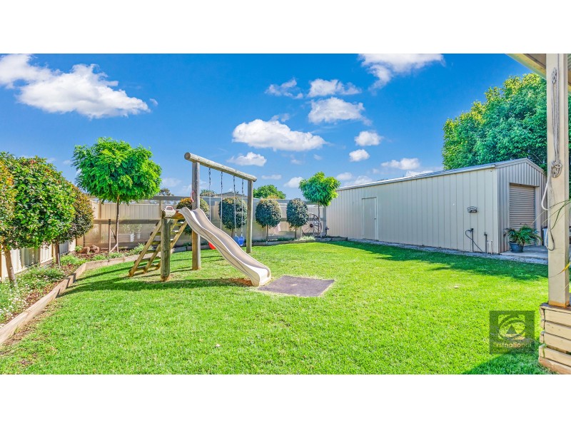 54 McKinlay Street, Echuca VIC 3564