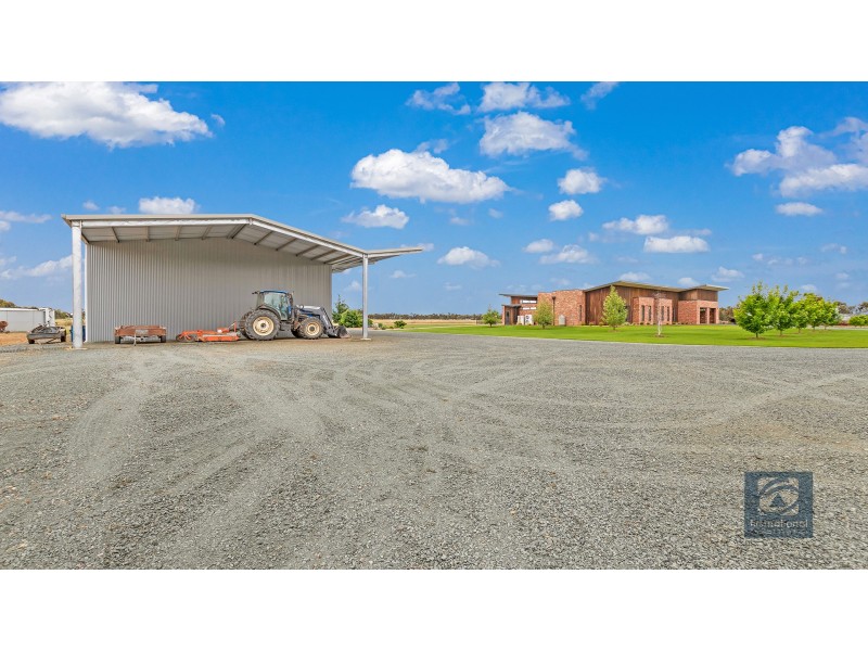 8690 Murray Valley Highway, Echuca VIC 3564