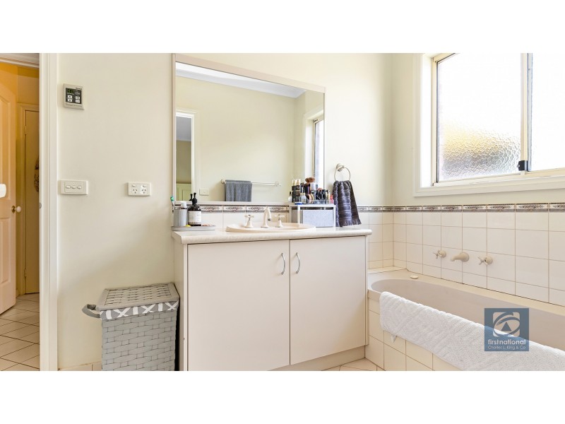 33 Porter Street, Moama NSW 2731