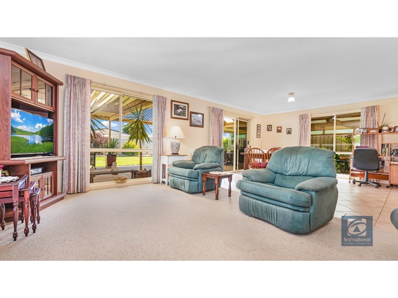 78 Ogilvie Avenue, Echuca VIC 3564