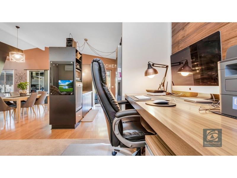 24 Kingfisher Drive West Drive, Moama NSW 2731