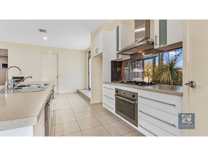 5 Sunset Avenue, Echuca VIC 3564