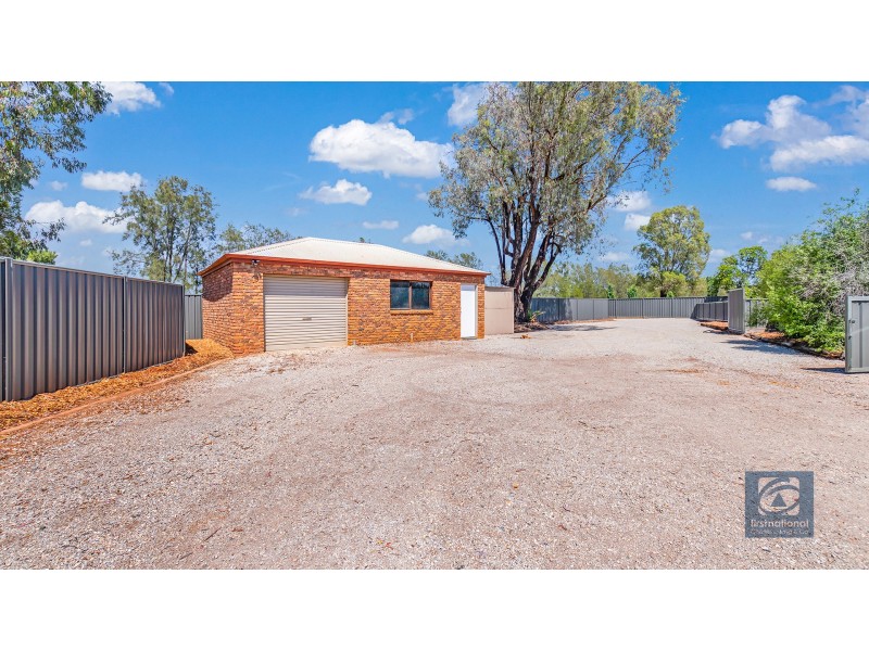24 Maiden Smith Drive, Moama NSW 2731