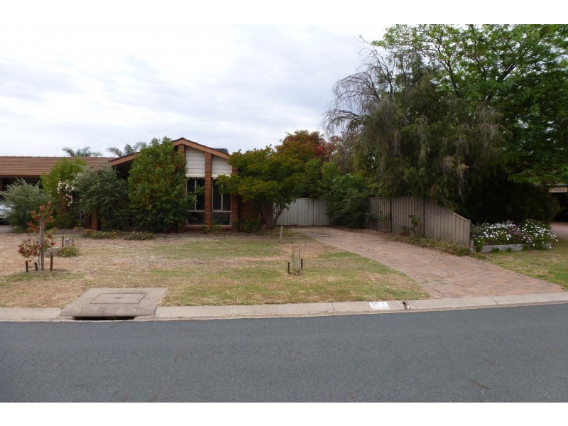 4 Adelaide Crescent, Echuca VIC 3564