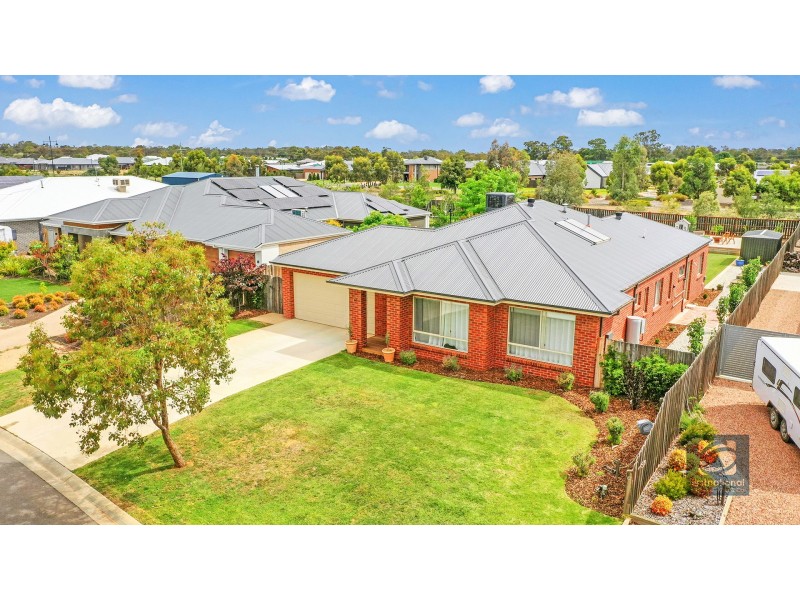 16 Burgundy Drive, Moama NSW 2731