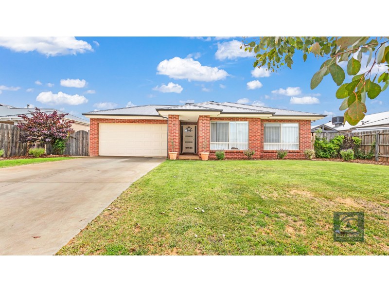 16 Burgundy Drive, Moama NSW 2731