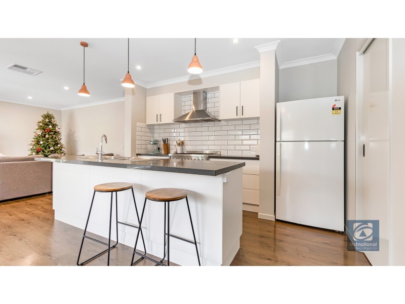 16 Burgundy Drive, Moama NSW 2731