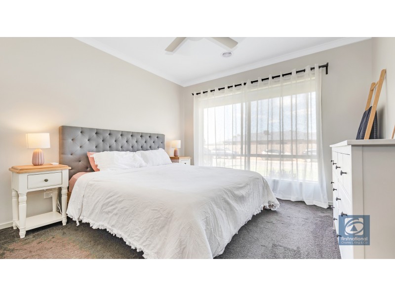 16 Burgundy Drive, Moama NSW 2731