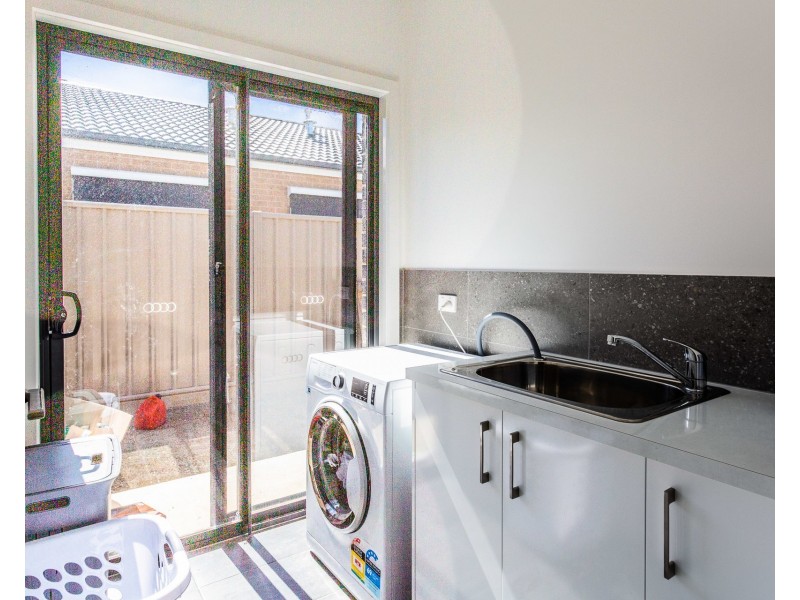16 Selwyn Street, Echuca VIC 3564