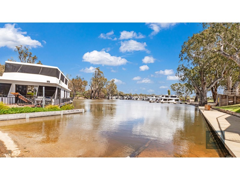 35 Perricoota Road, Moama NSW 2731