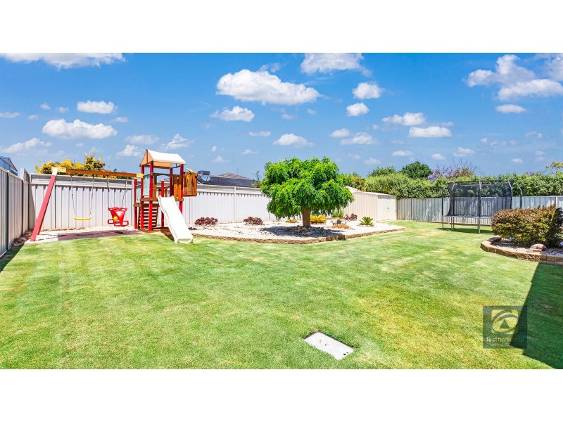 3 Aberdeen Way, Moama NSW 2731
