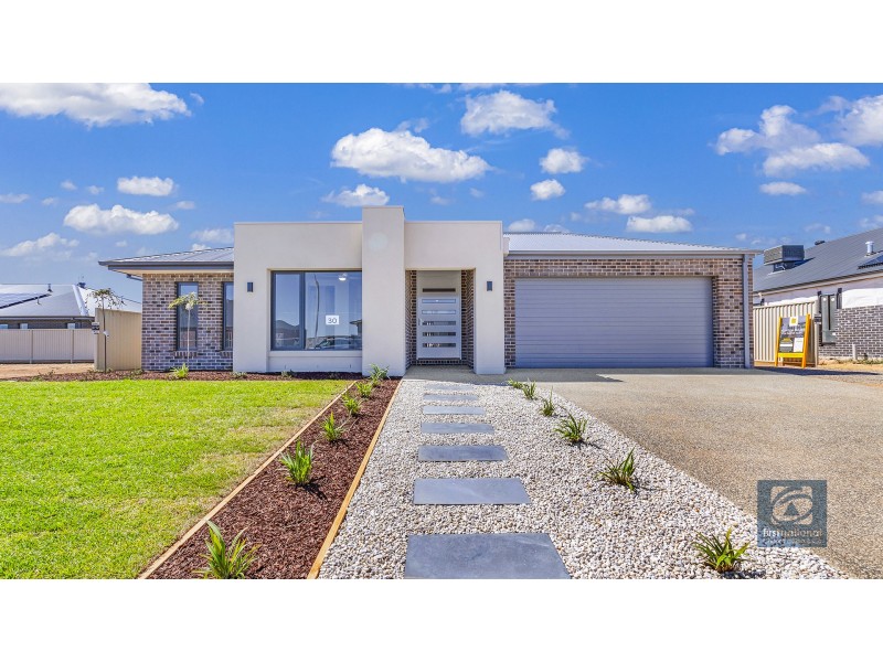 30 Heron Street, Moama NSW 2731