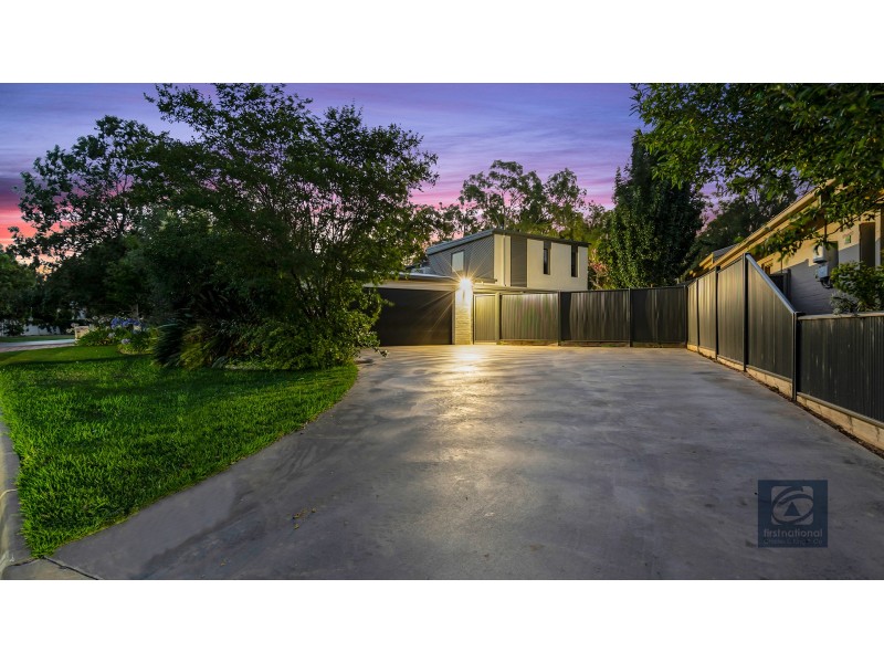 70 Rutley Crescent, Echuca VIC 3564