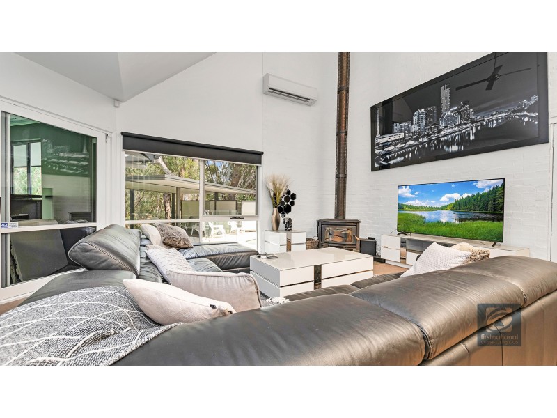 70 Rutley Crescent, Echuca VIC 3564