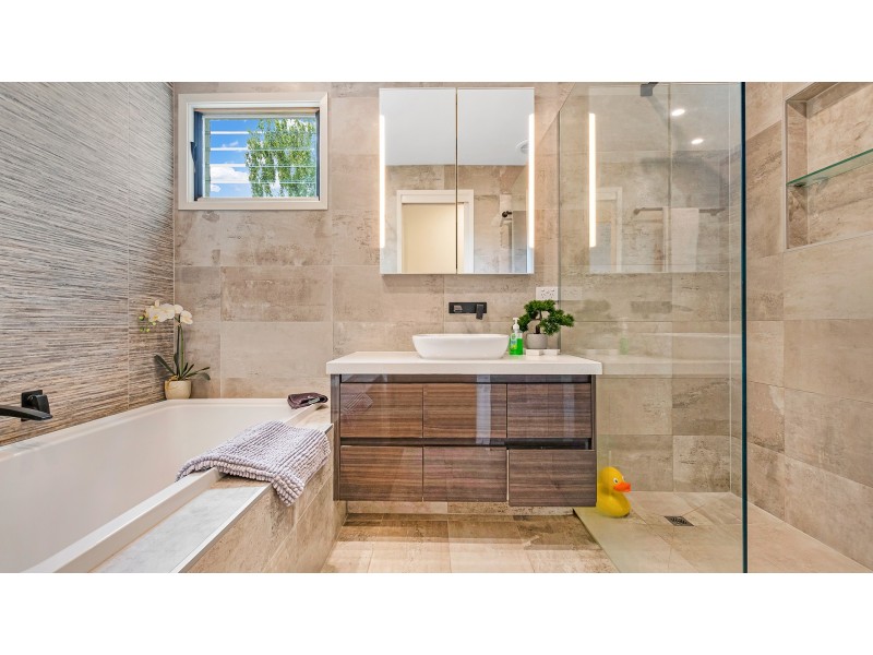 70 Rutley Crescent, Echuca VIC 3564