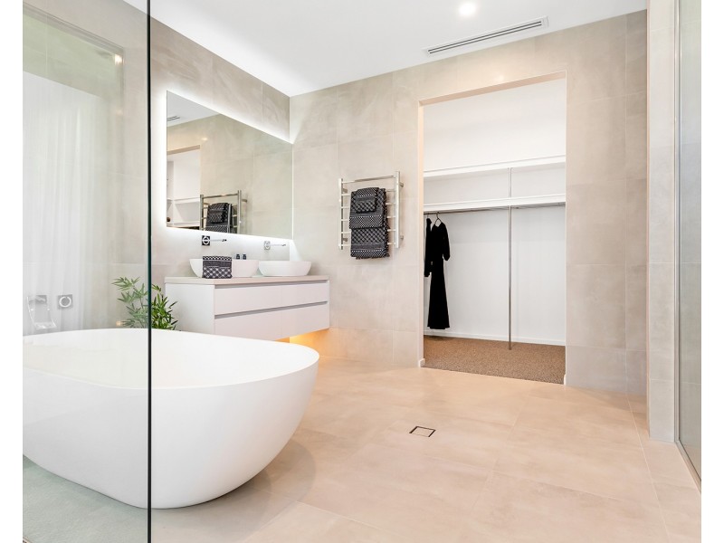 2 Cadell Street, Moama NSW 2731