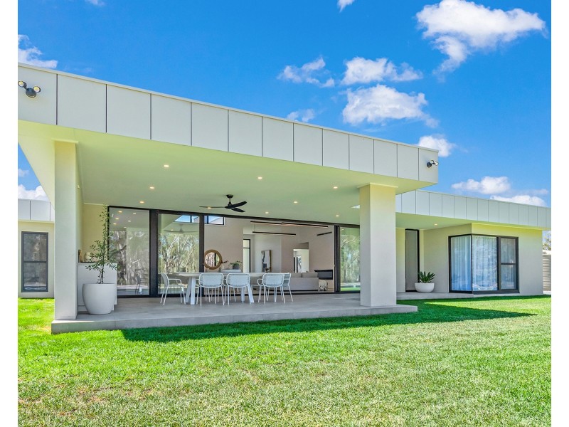 2 Cadell Street, Moama NSW 2731