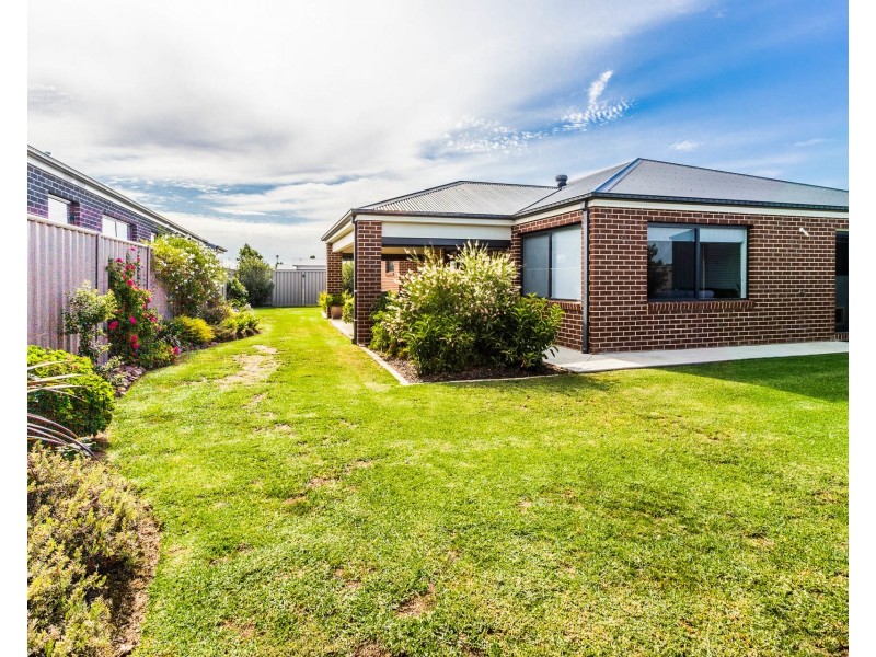 33 Cleary Street, Echuca VIC 3564