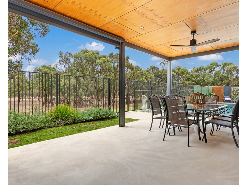 6 Riverland Close, Echuca VIC 3564