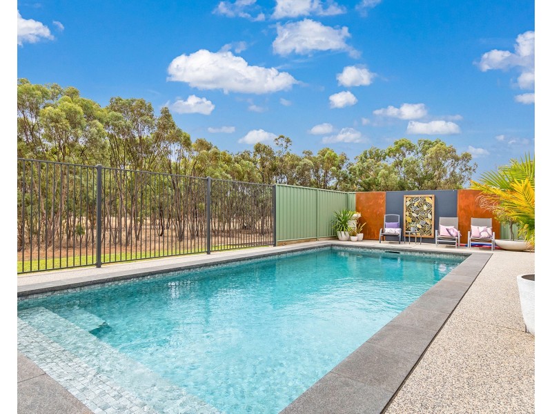 6 Riverland Close, Echuca VIC 3564