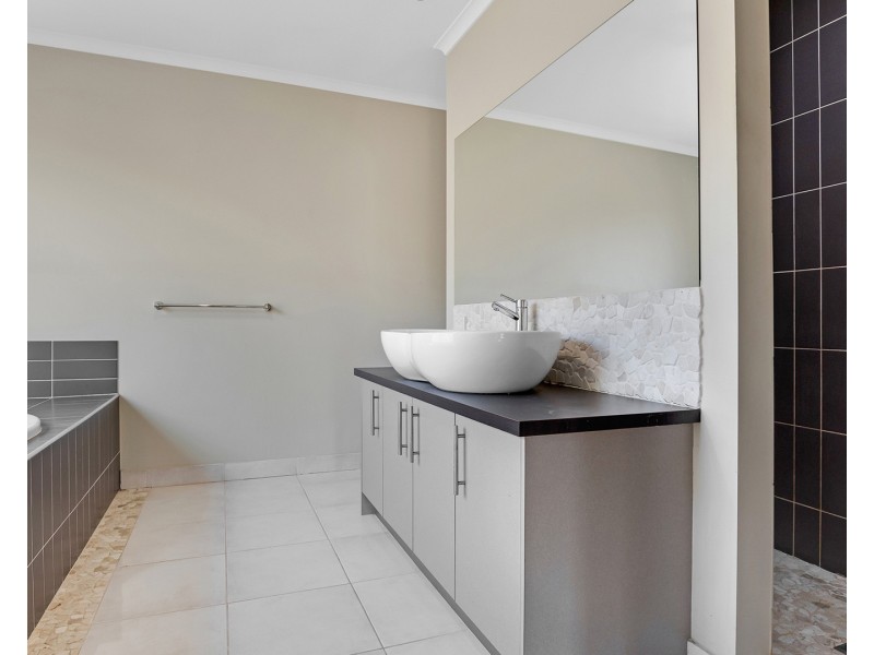 10 Westin Place, Echuca VIC 3564