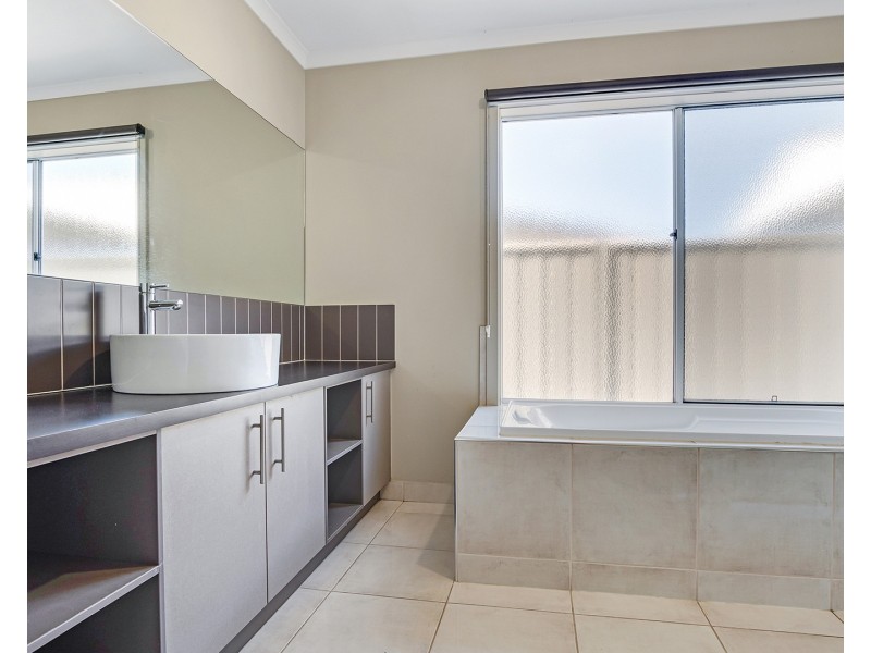 10 Westin Place, Echuca VIC 3564
