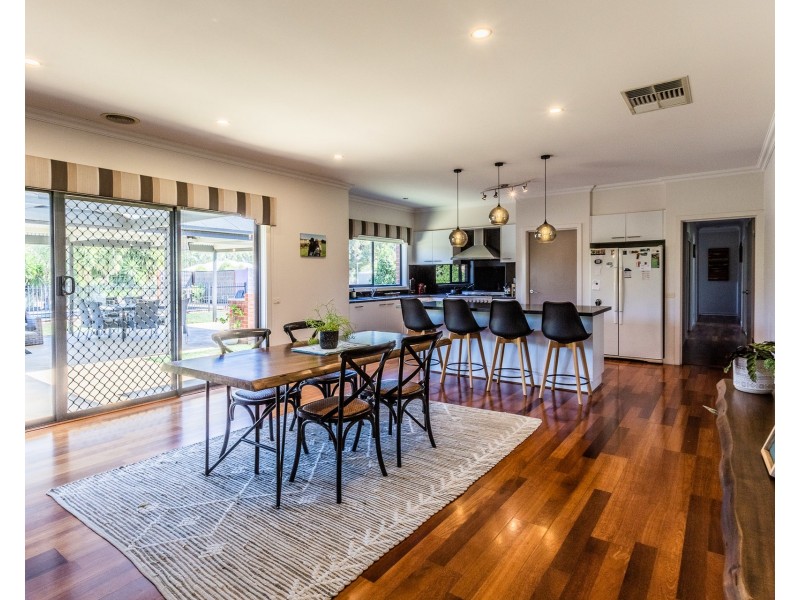 51 Chelsworth Drive, Echuca VIC 3564