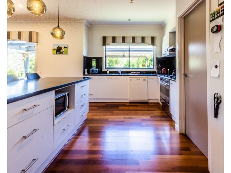 51 Chelsworth Drive, Echuca VIC 3564