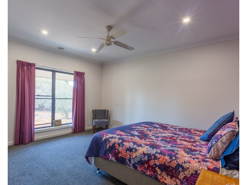 51 Chelsworth Drive, Echuca VIC 3564