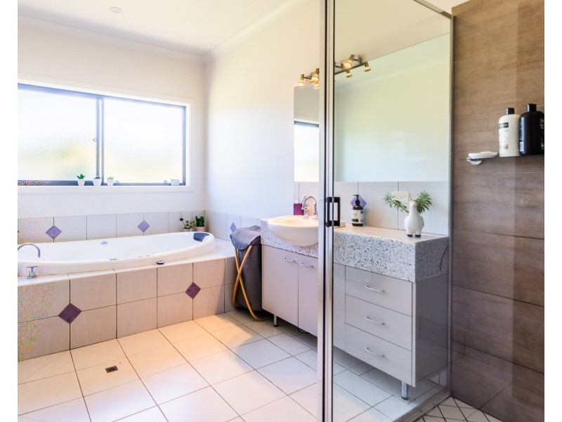 51 Chelsworth Drive, Echuca VIC 3564