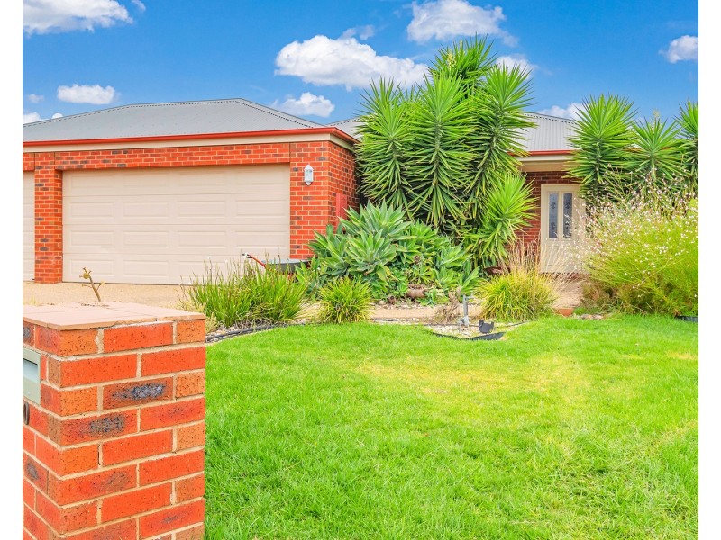 20 Brenton Avenue, Echuca VIC 3564