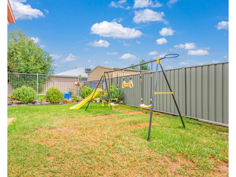 20 Brenton Avenue, Echuca VIC 3564