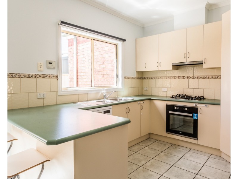 2/24 Bennett Court, Echuca VIC 3564