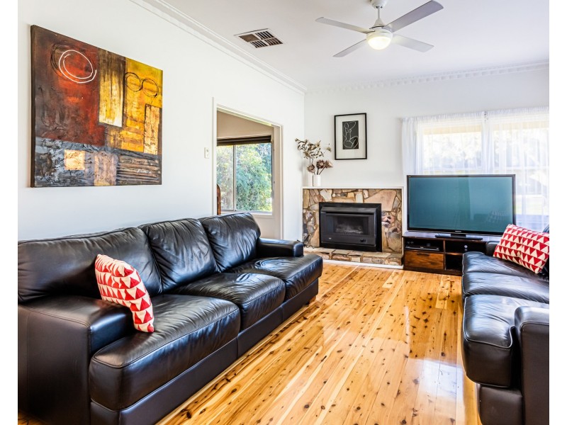 99 Haverfield Street, Echuca VIC 3564