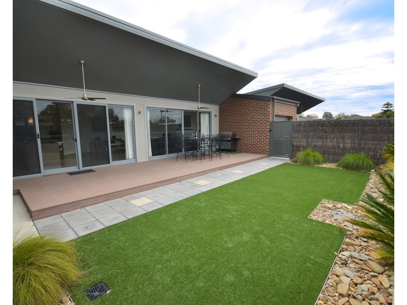 2/27 Blair Street, Moama NSW 2731