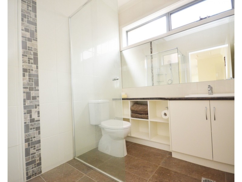 2/27 Blair Street, Moama NSW 2731