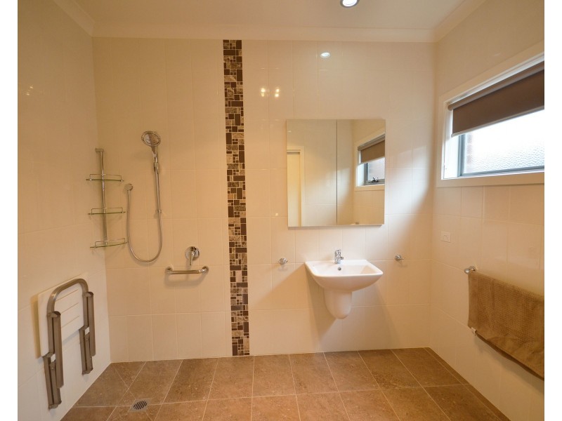 2/27 Blair Street, Moama NSW 2731