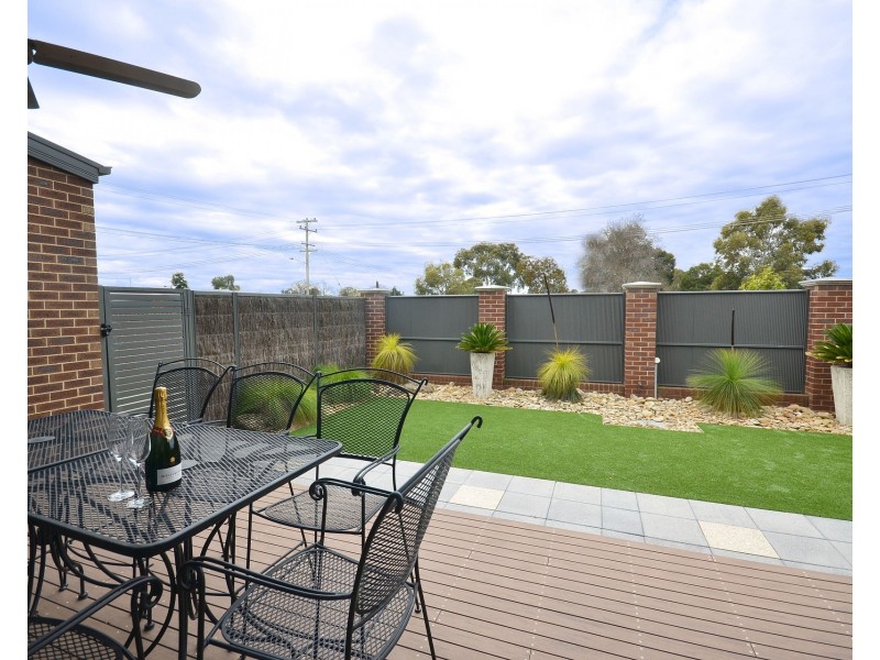 2/27 Blair Street, Moama NSW 2731