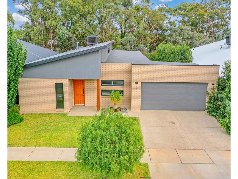 150 Mayflower Drive, Moama NSW 2731