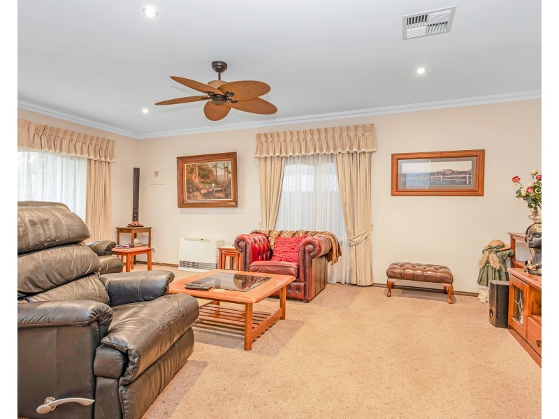 12 Swan Boulevard, Moama NSW 2731