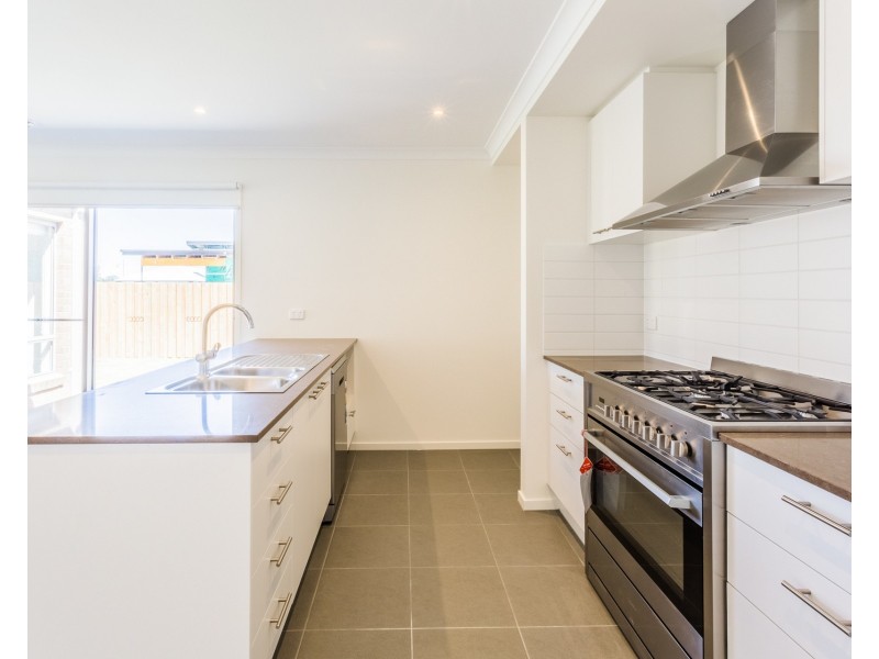12 Apera Avenue, Moama NSW 2731
