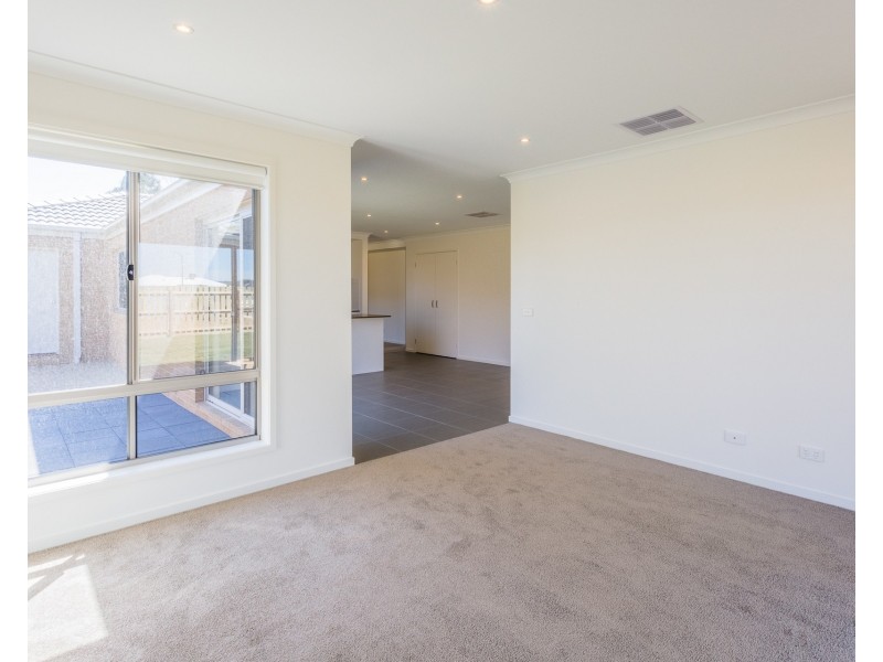 12 Apera Avenue, Moama NSW 2731